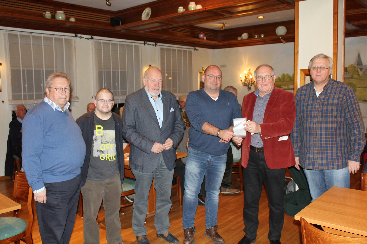 v.l. Manfred Wauschkuhn, Michael Erdbrügger, Rüdiger Meier, Dr. Peter Weitkamp, Horst Hartmann, Sven Obernolte v.l. Manfred Wauschkuhn, Michael Erdbrügger, Rüdiger Meier, Dr. Peter Weitkamp, Horst Hartmann, Sven Obernolte