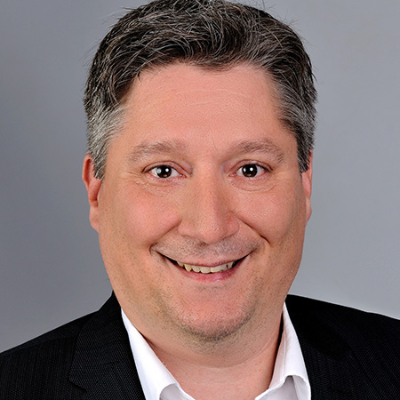  Ulf Zrner
