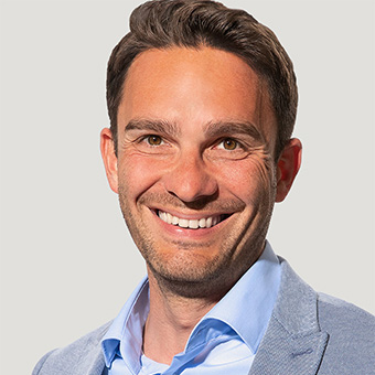  Hans-Martin Schuster